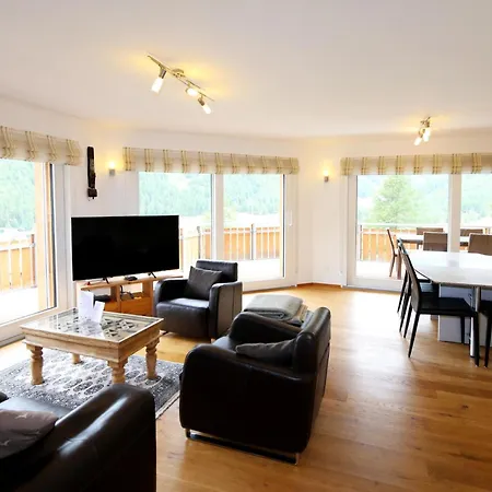 Hollywood 3 Appartement-fewo- Bad- Wc- 3 Schlafraeume 6-bettwohnung By Interhome Appartamento *
