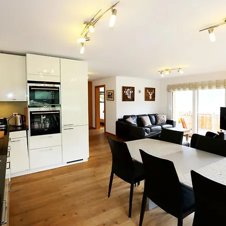 Appartamento Hollywood 3 Appartement-fewo- Bad- Wc- 3 Schlafraeume 6-bettwohnung By Interhome Saas-Fee