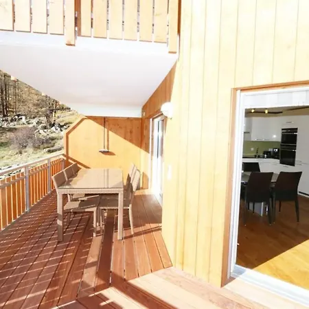 Appartamento Hollywood 3 Appartement-fewo- Bad- Wc- 3 Schlafraeume 6-bettwohnung By Interhome