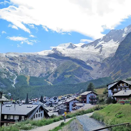 Appartamento Hollywood 3 Appartement-fewo- Bad- Wc- 3 Schlafraeume 6-bettwohnung By Interhome Saas-Fee
