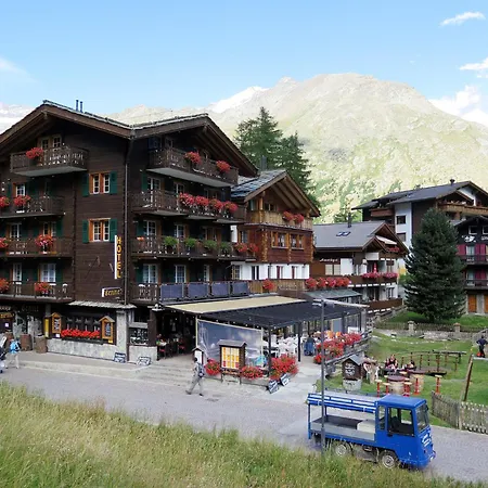 Appartamento Hollywood 3 Appartement-fewo- Bad- Wc- 3 Schlafraeume 6-bettwohnung By Interhome